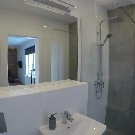 Starowiejska 9 アパート *